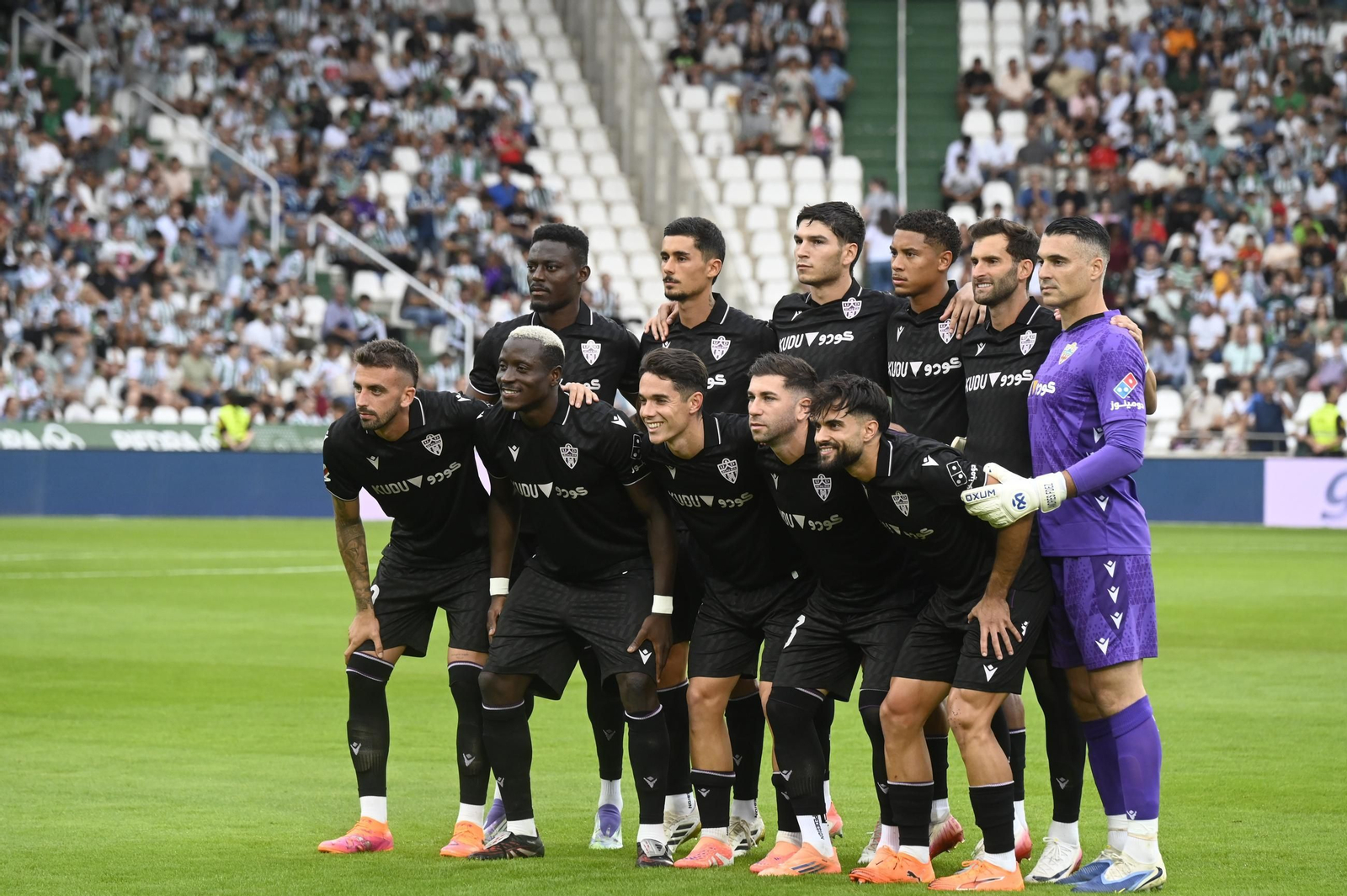 Once presentado por Rubi en el Nuevo Arcángel con Baptistao nuevamente ejerciendo de '9'