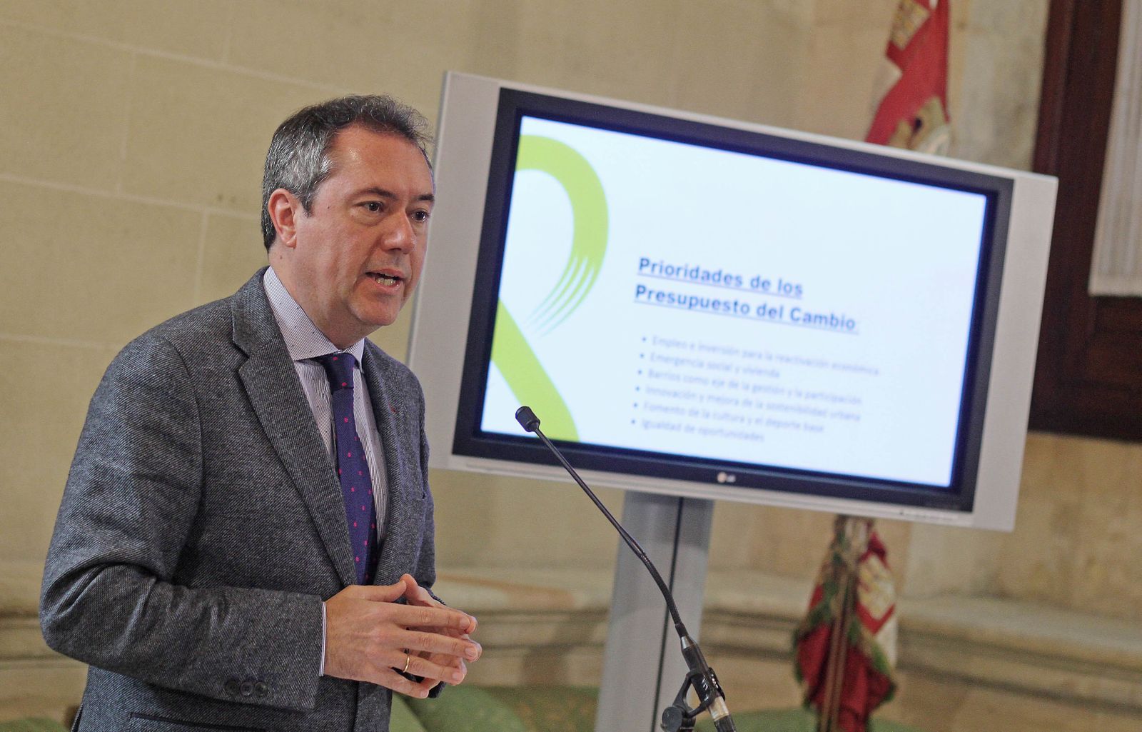 El alcalde de Sevilla, Juan Espadas.