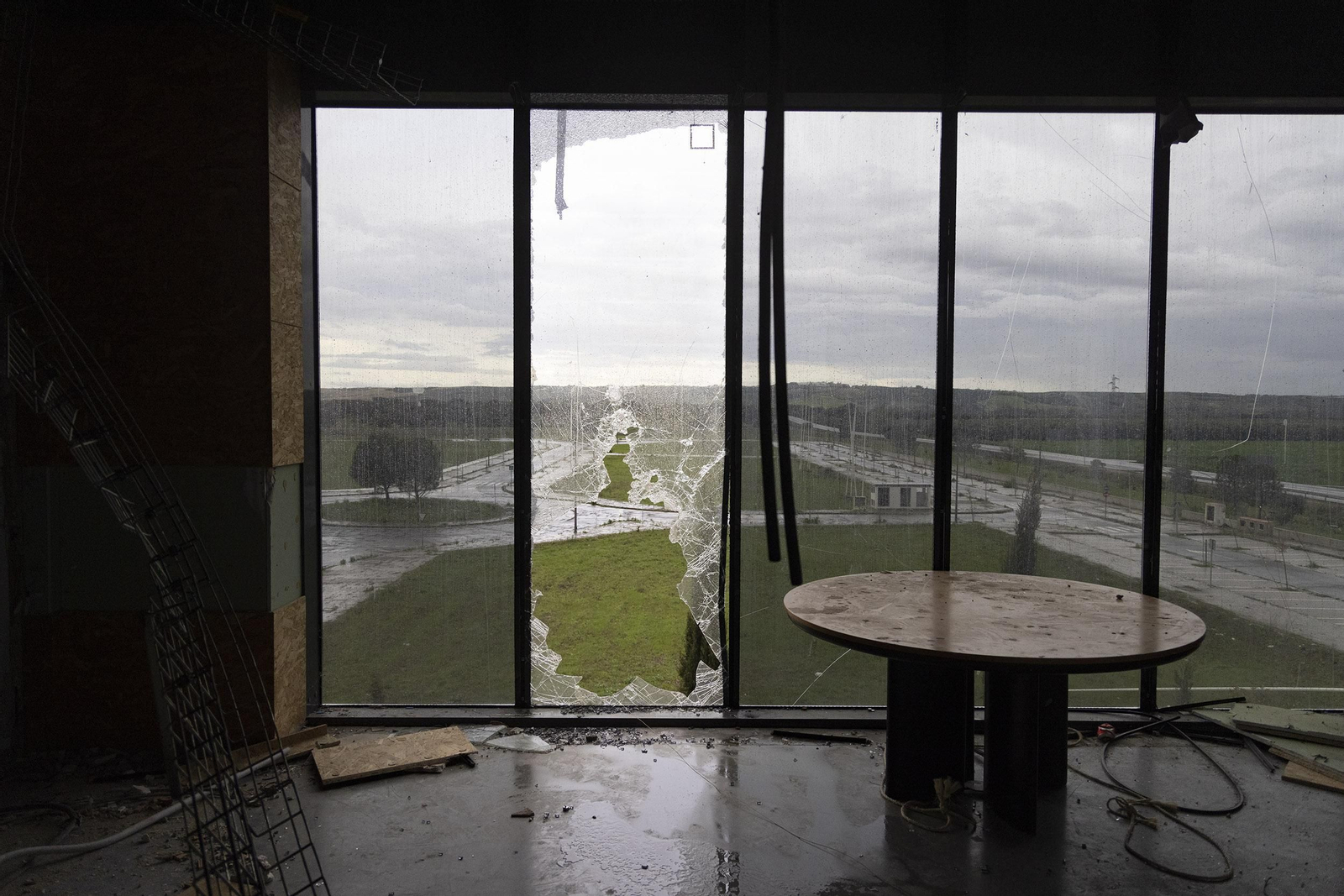 Soland Center: El edificio expoliado de Abengoa, en imágenes