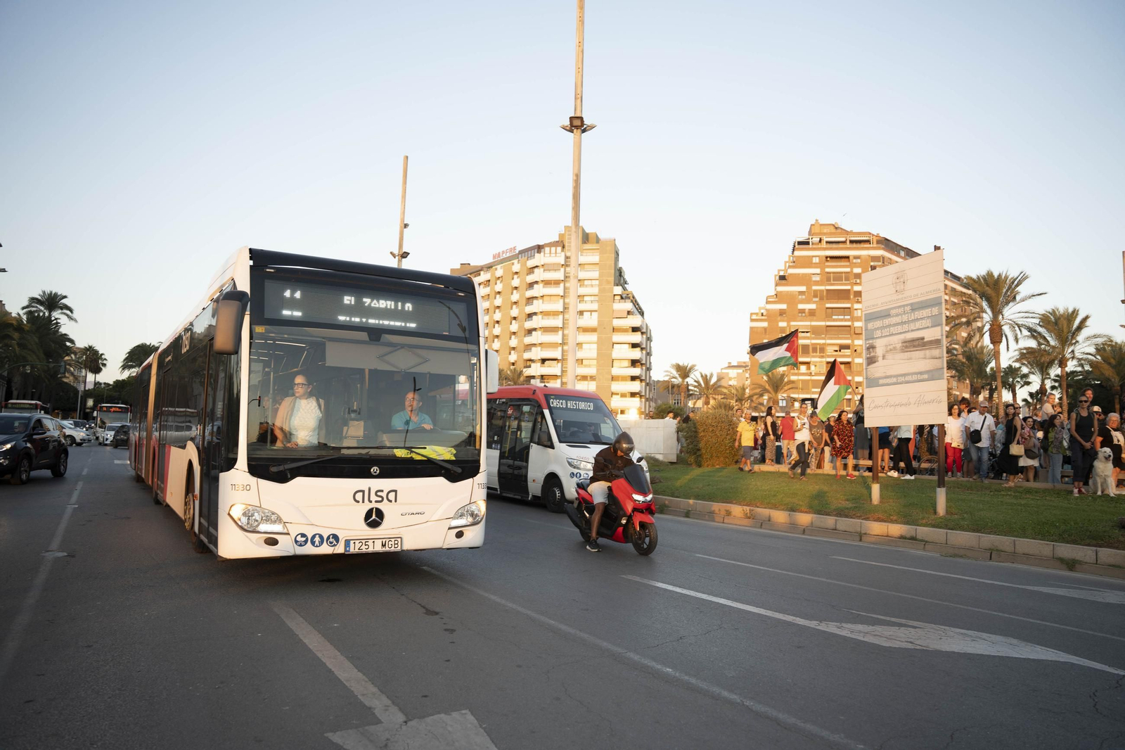 Manifestación convocada por la Plataforma Almería por Palestina