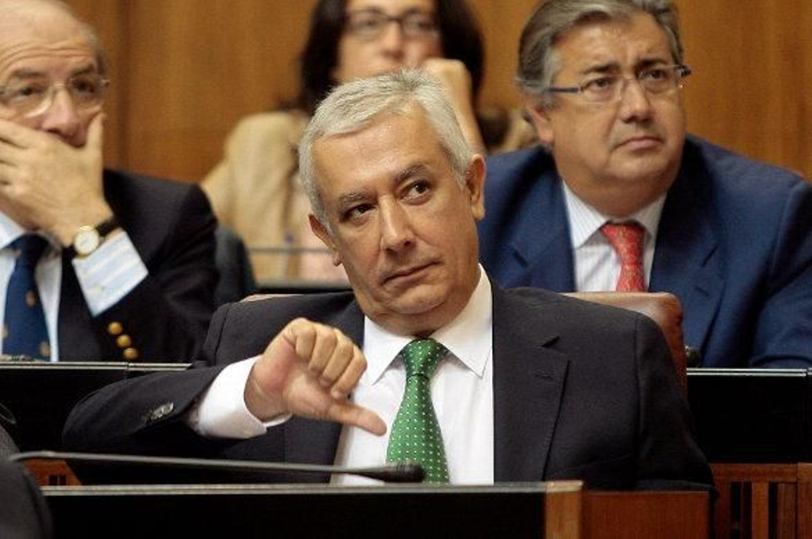 Un Arenas resignado condena al bipartito