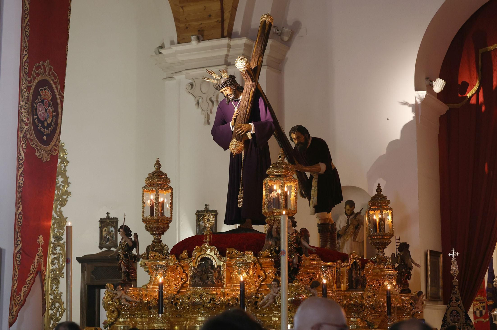 Las mejores imágenes de La Madrugá de Huelva: Hermandad del Nazareno