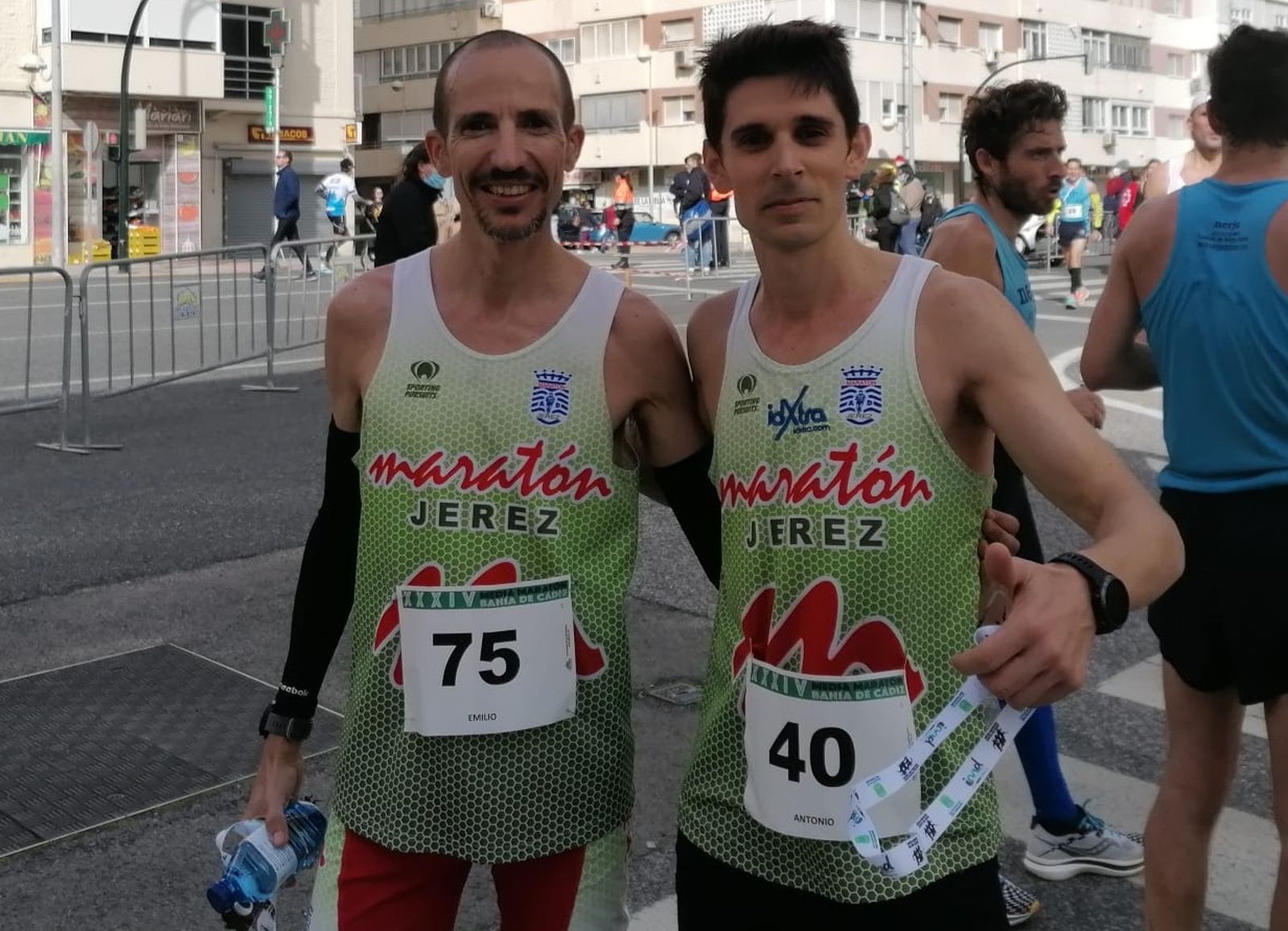 Emilio Lozano y Antonio Martín, atletas del Maratón Jerez.