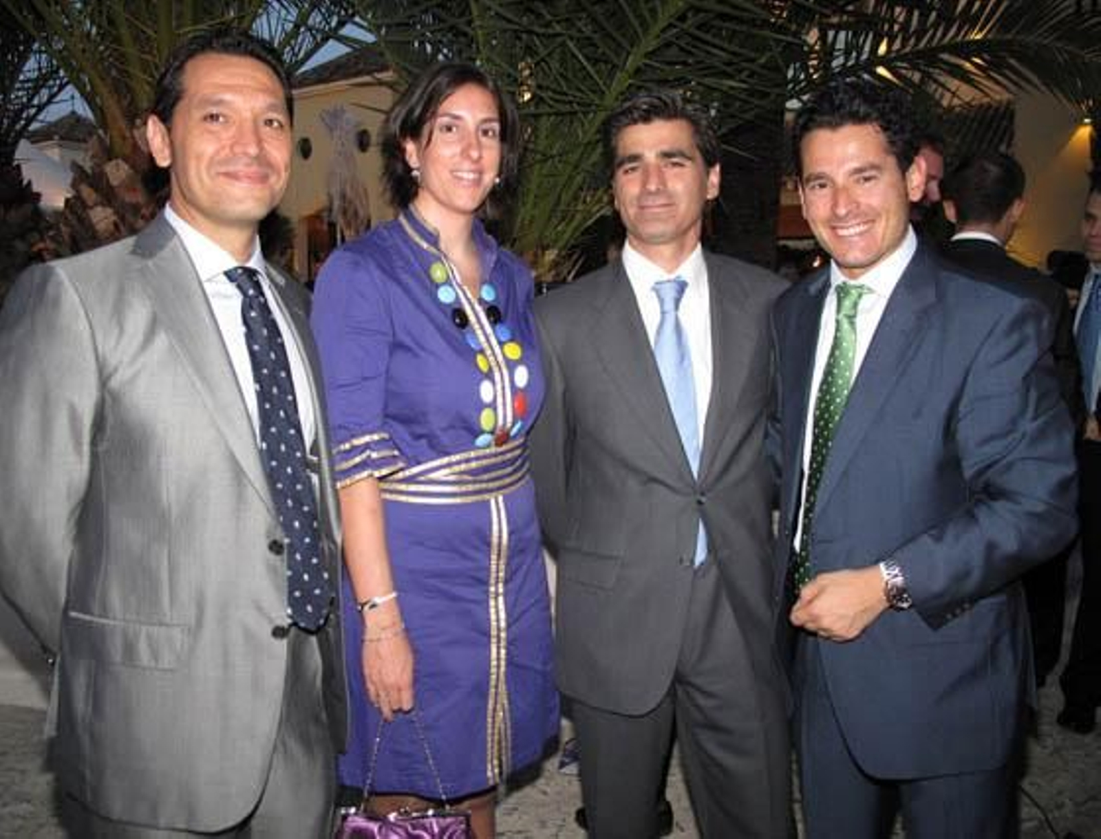 Carlos Santiago, gerente comercial de Axión; Davinia Rodríguez y Jaime Escacena (Emte Sistemas) y JoséCarlos Pérez, jefe de Ventas de Ono Empresas.

Foto: Victoria Ramírez