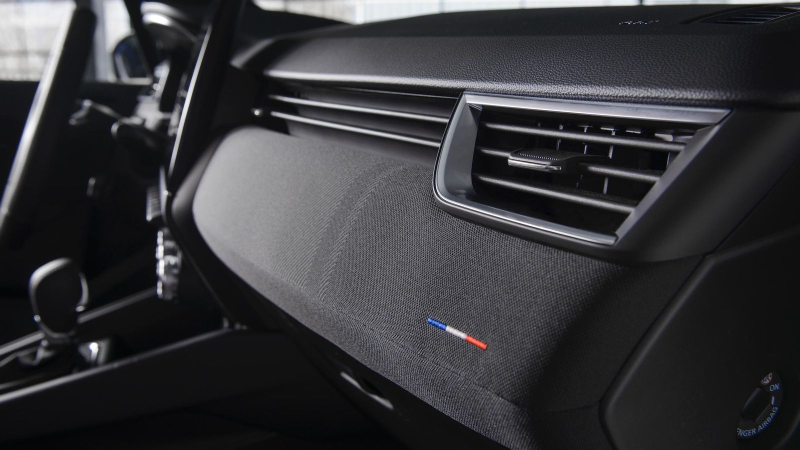 Materiales de origen vegetal o reciclados, se han incorporado ahora al interior de estos Renault.