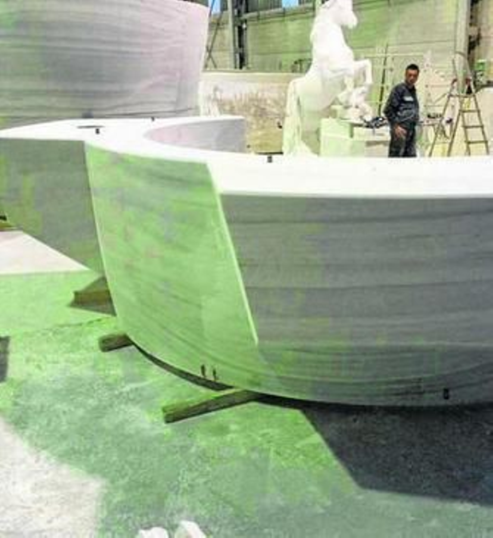 El mortero tendrá que ser ensamblado en la rotonda debido a su peso.