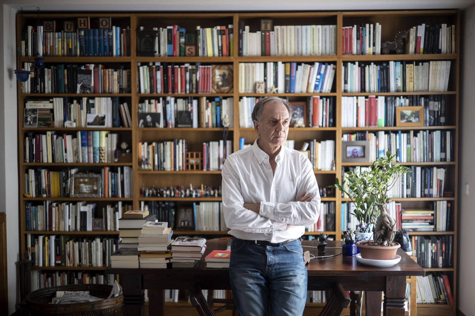 Antonio Soler (Málaga, 1956), en su casa de Málaga, en una imagen reciente.
