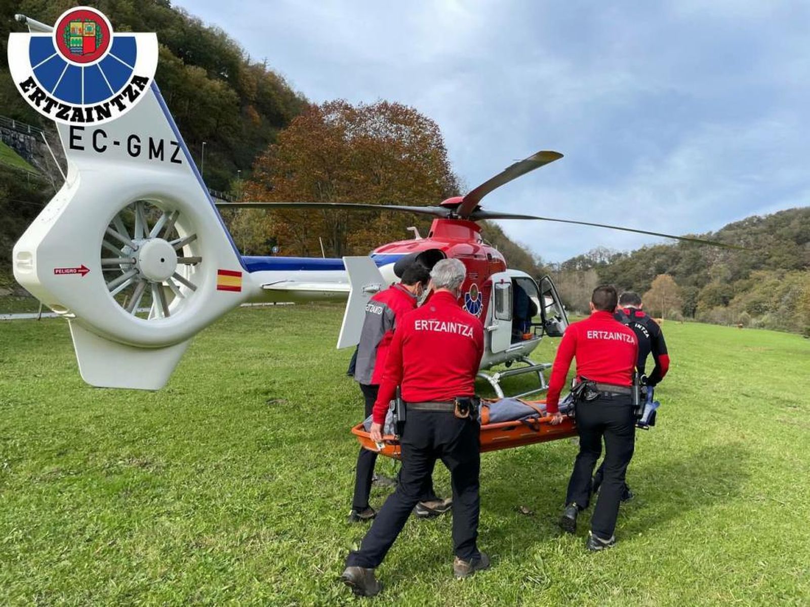 Rescate por efectivos de la Ertzaintza