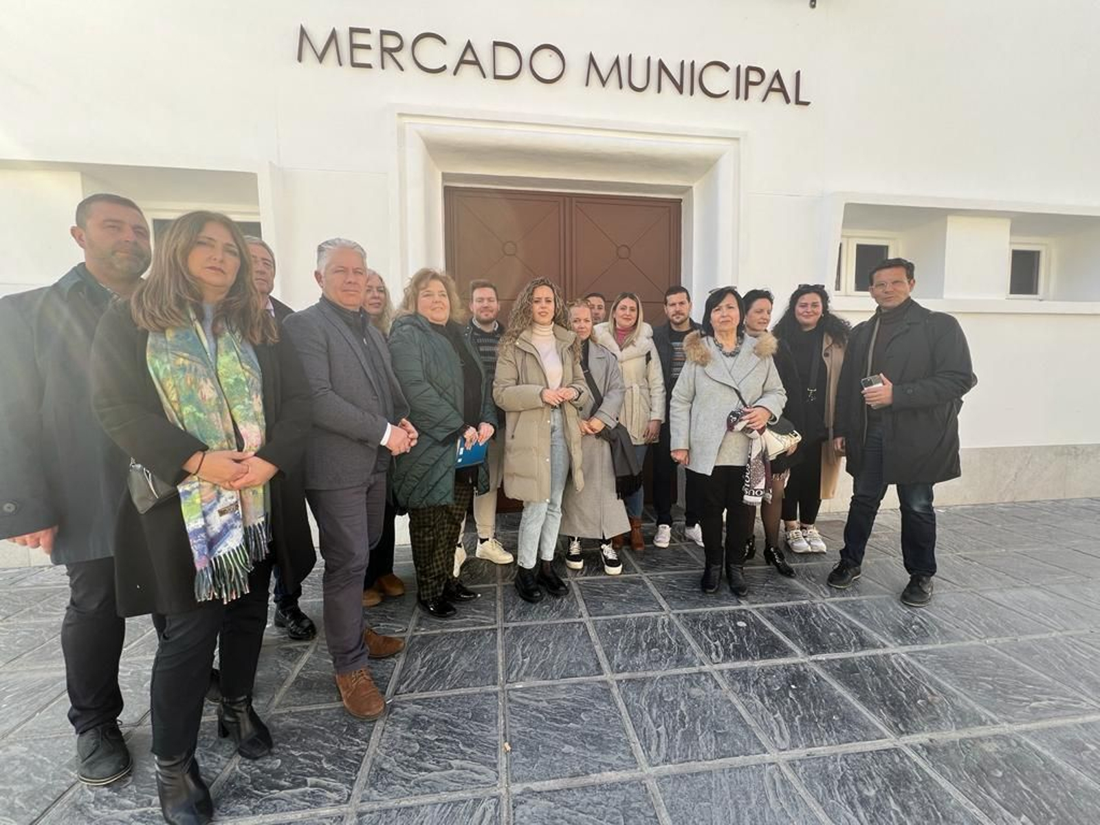 Los socialistas, en el mercado de abastos de Santa Fe
