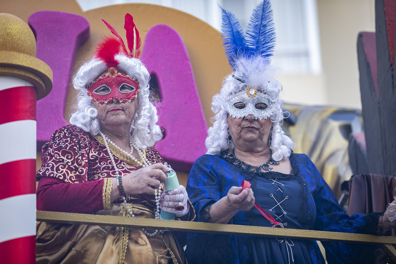 Búscate entre las mejores imágenes de la Cabalgata Magna