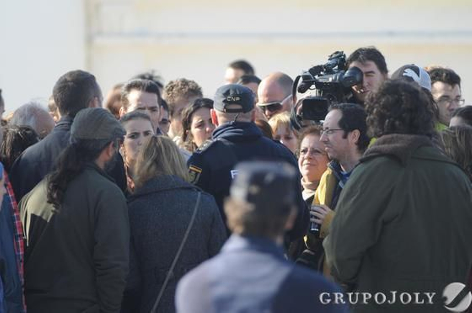 Policía Nacional y antidisturbios desalojan el edificio de Valcárcel. 

Foto: Lourdes de Vicente, Javier González y Jesús Marín