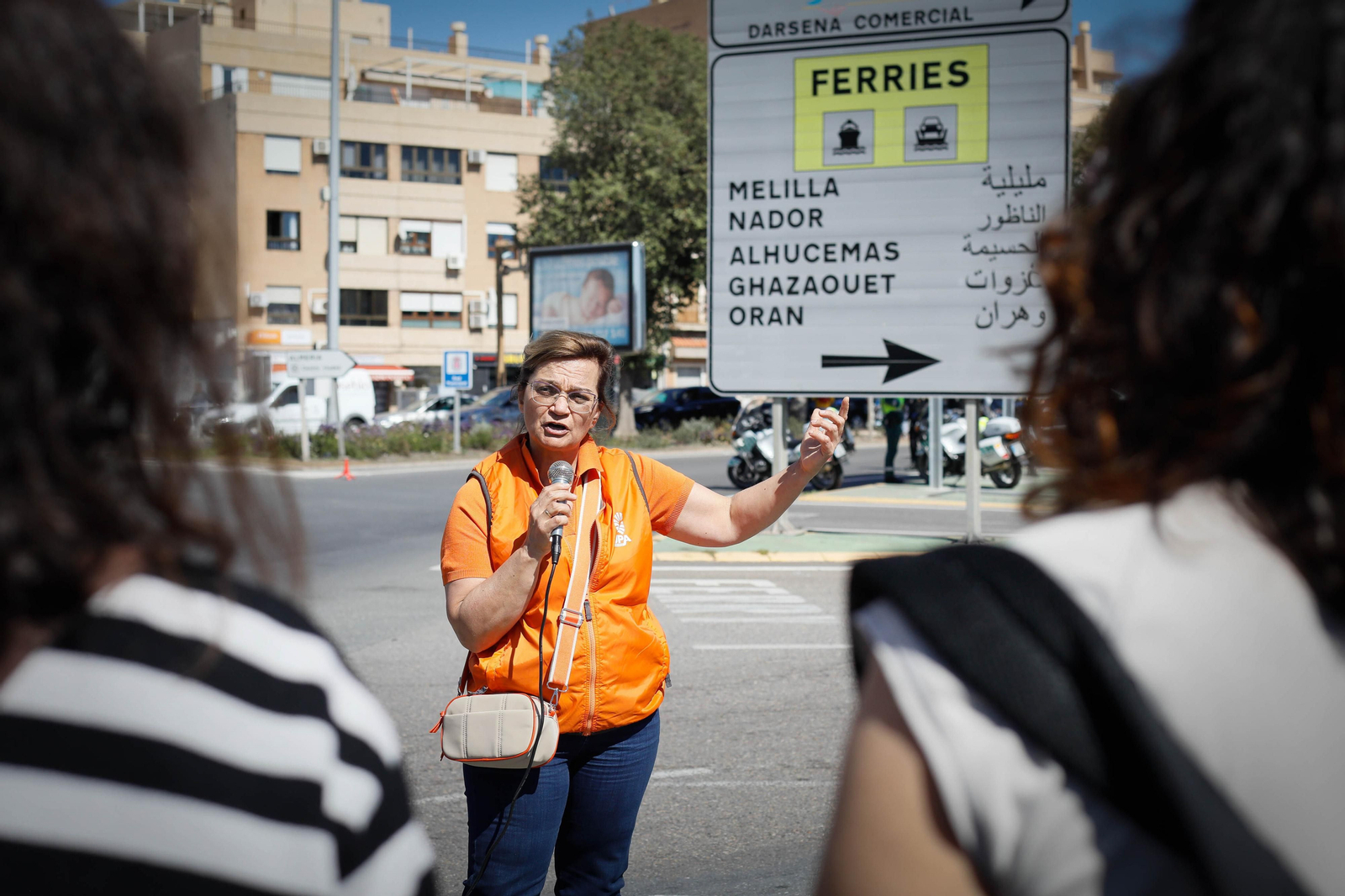Los agricultores colapsan el puerto de Almería