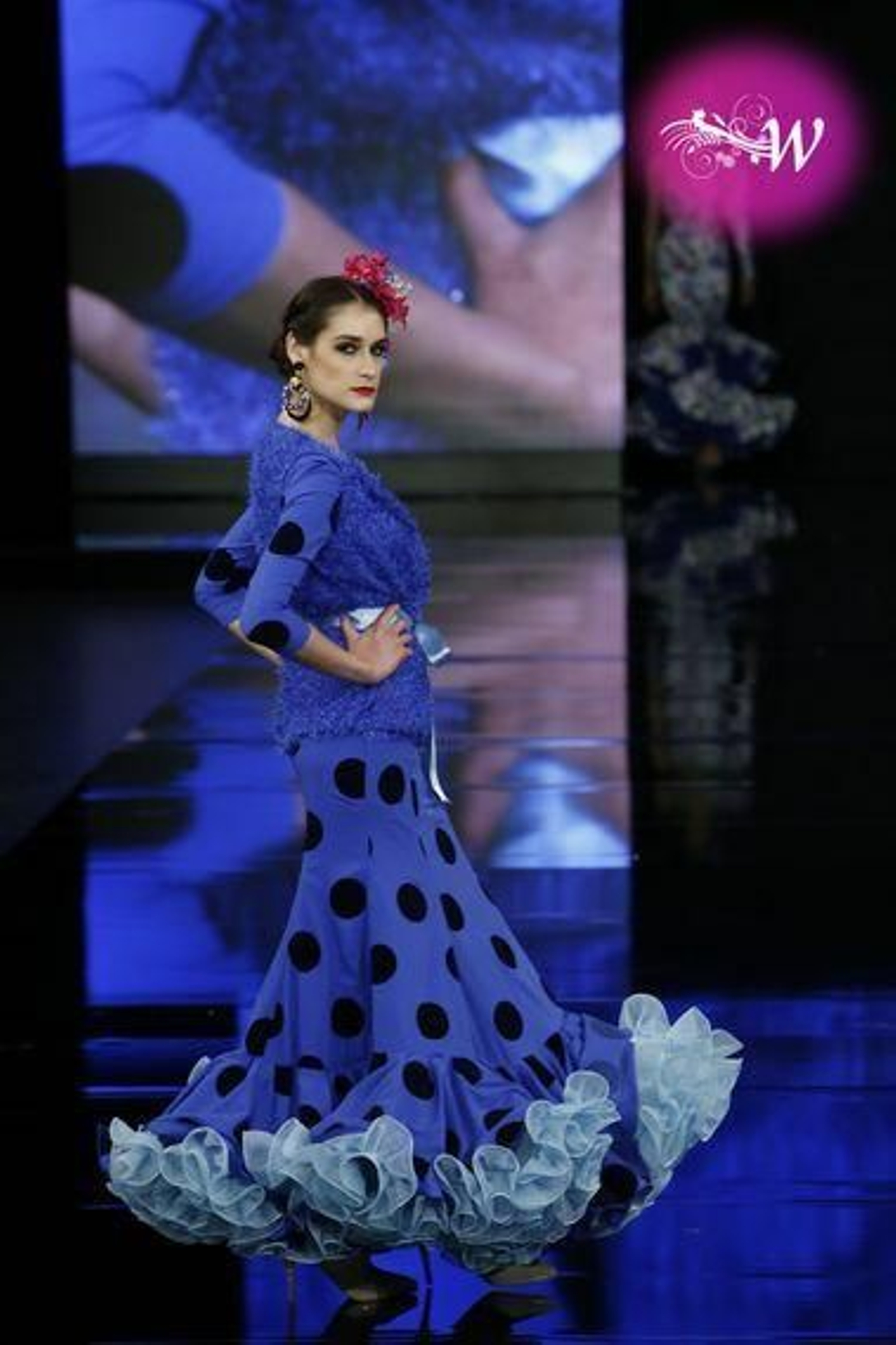 Carmen Vega presenta su colección en SIMOF 2020, todas las fotos de su desfile