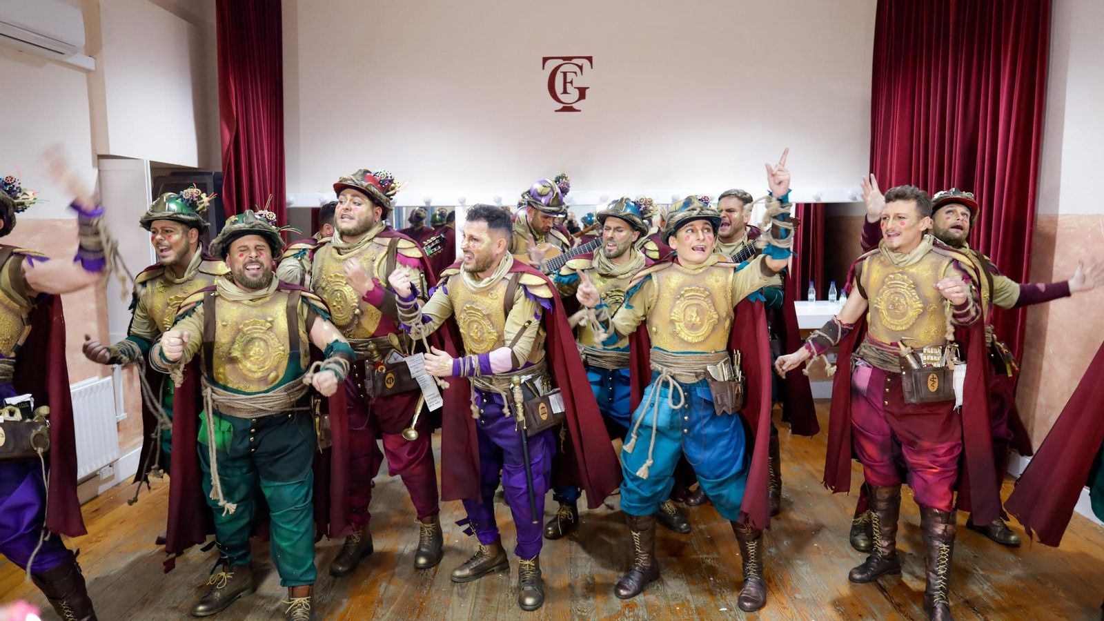 Búscate entre las mejores imágenes de la cuarta sesión semifinal del COAC 2025