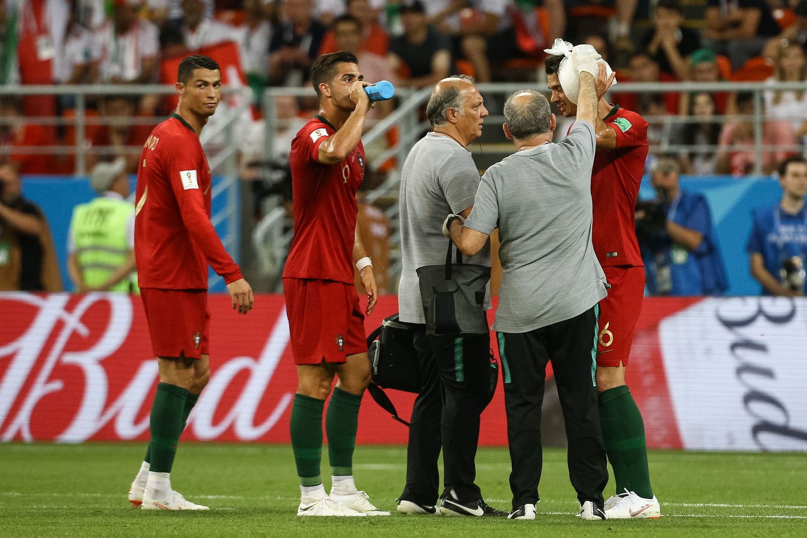 Las imágenes del Irán-Portugal