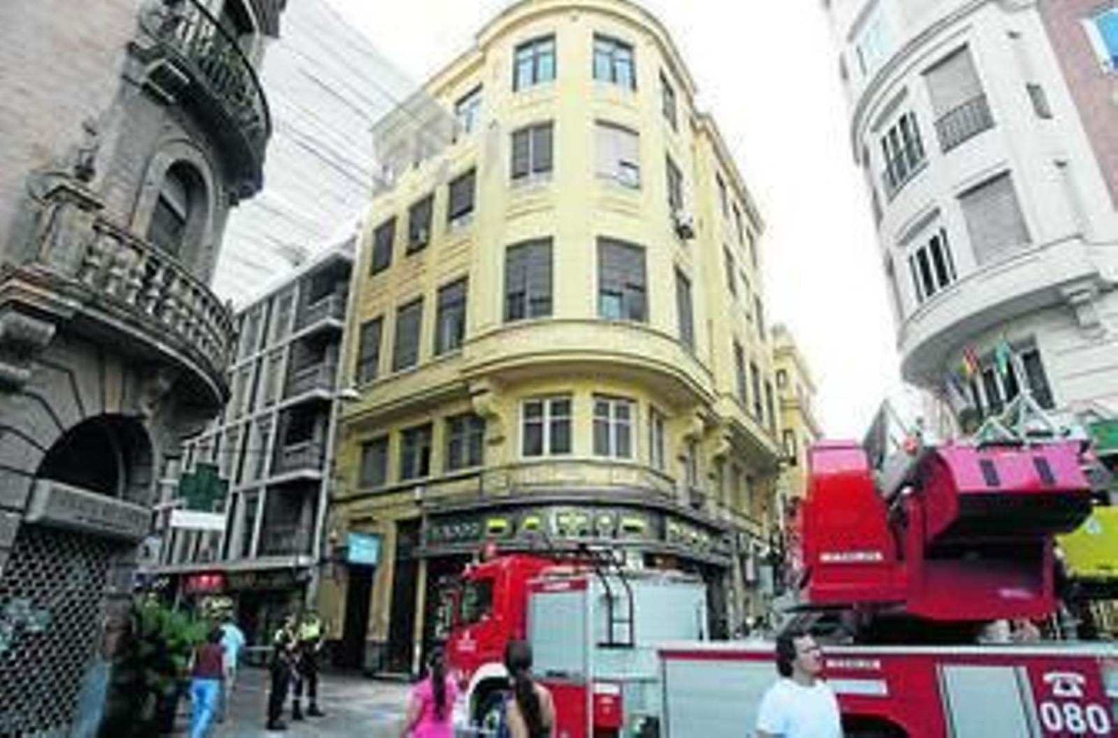 Los bomberos intervienen en Las Tendillas.