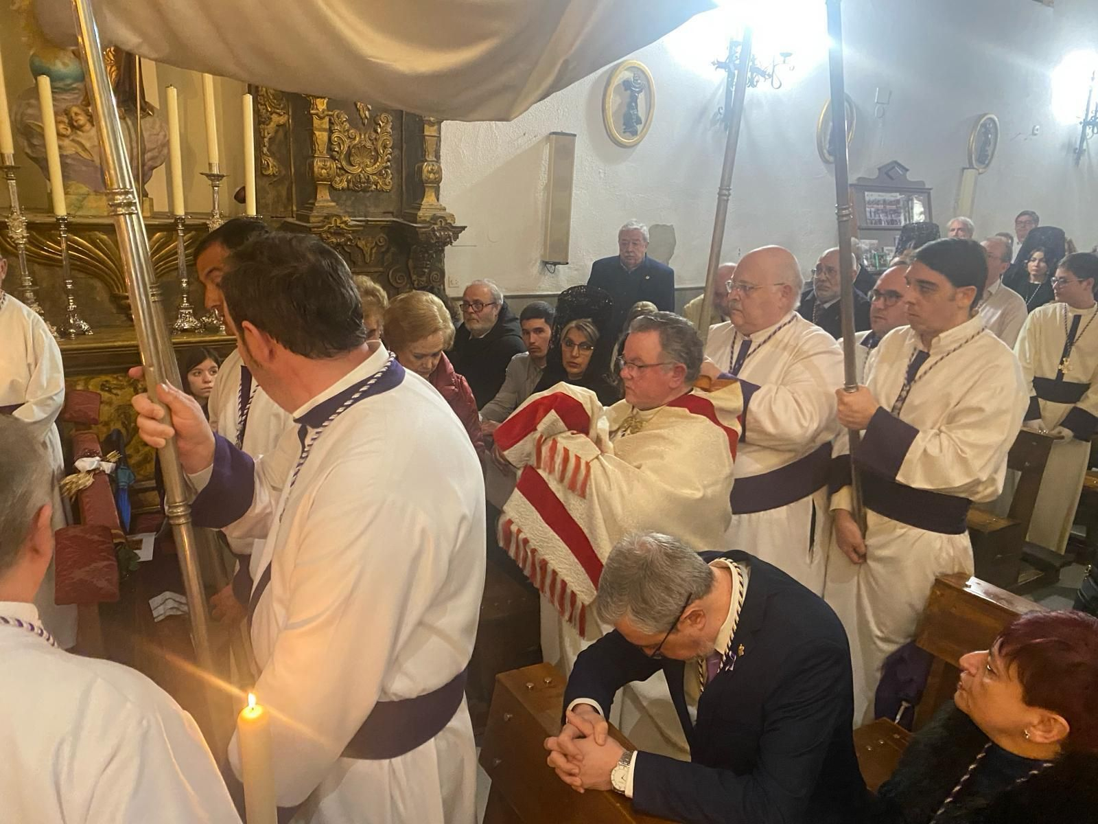 En imágenes: La Expiración trae de vuelta la ilusión de los cofrades jiennenses