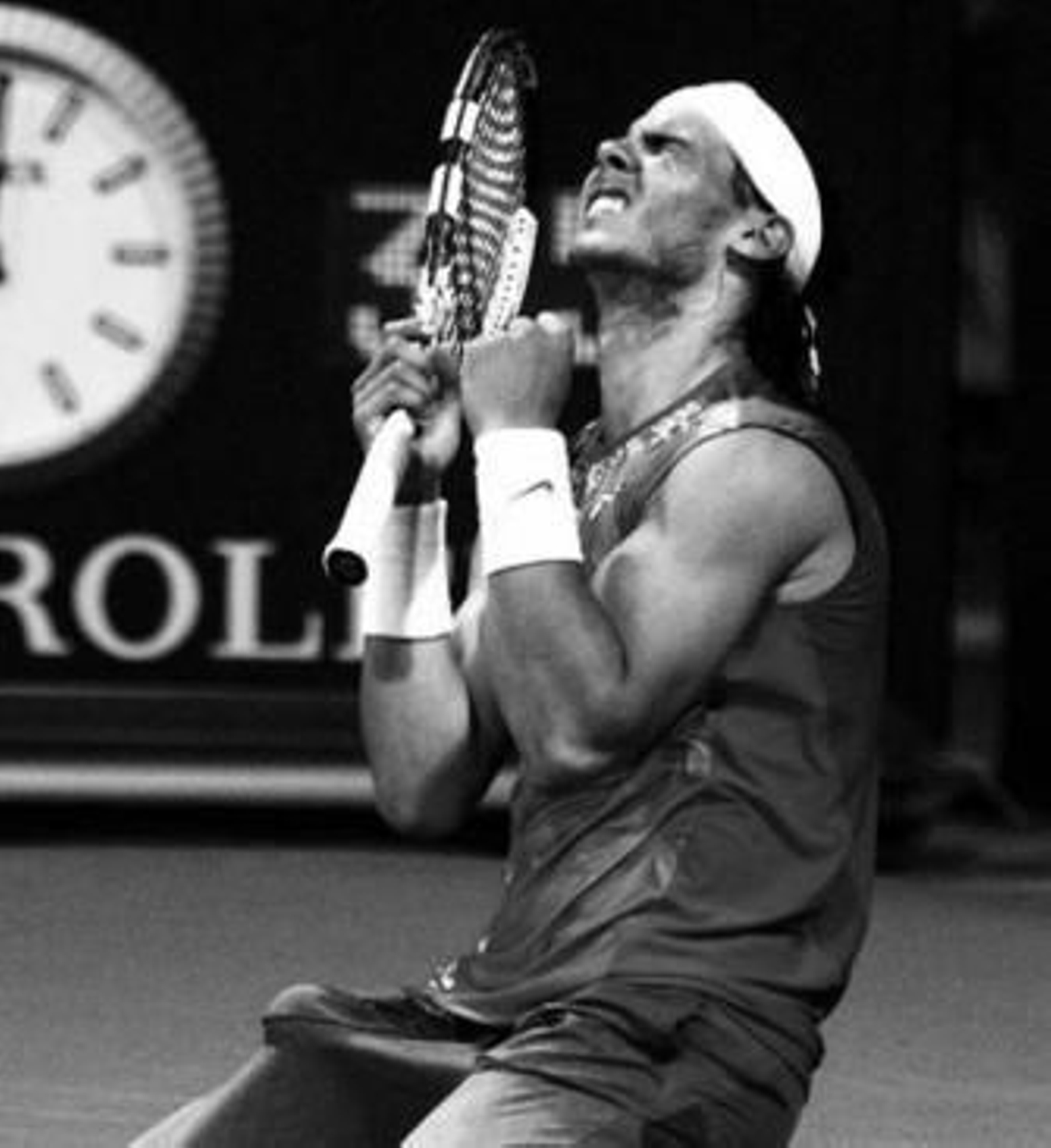 Nadal celebra su triunfo ante Moyà.