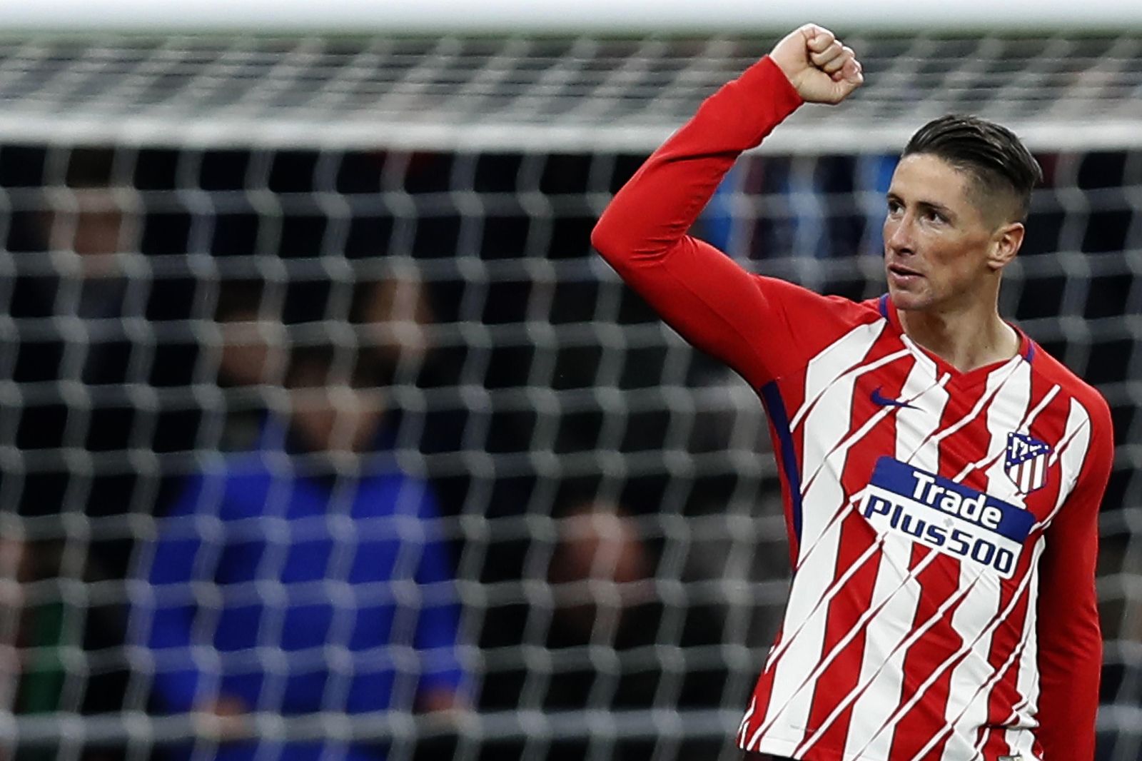 Torres festeja el tanto atlético.