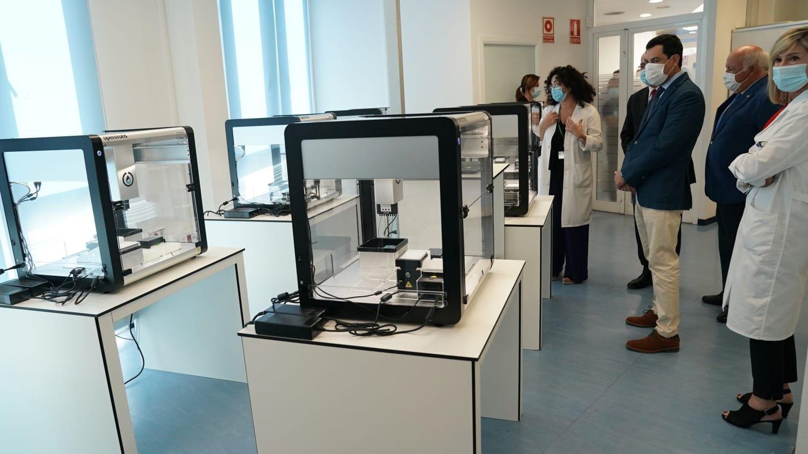 Estación robotizada para realizar pruebas PCR en el Hospital Regional de Málaga. Estación robotizada para realizar pruebas PCR en el Hospital Regional de Málaga.