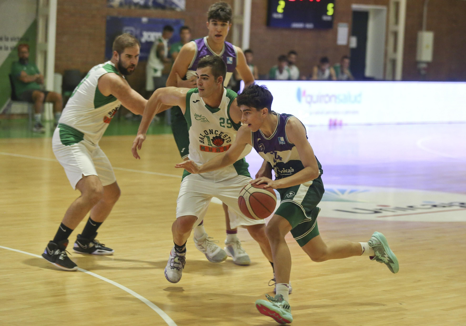 Las fotos del Unicaja EBA - Vikingos Syngenta Murgui