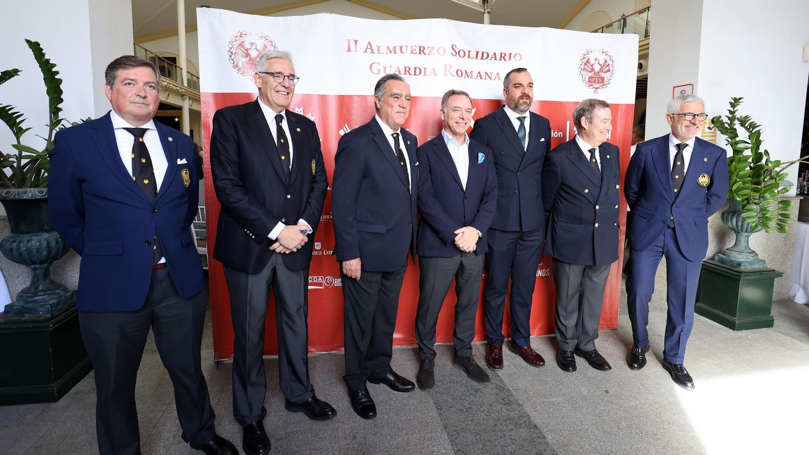 II Almuerzo Solidario de la Guardia Romana de la Hermandad del Transporte en Jerez