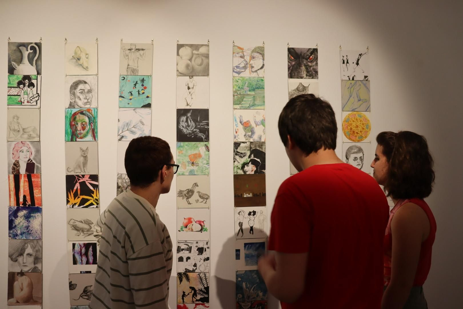 Los alumnos de las escuelas Mateo Inurria y Dionisio Ortiz exponen sus obras, en imágenes