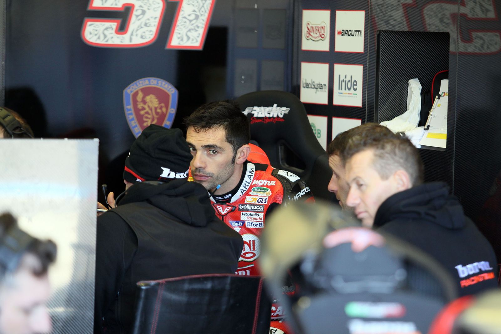 Segundo día de entrenamientos de Superbike y Supersport en Jerez