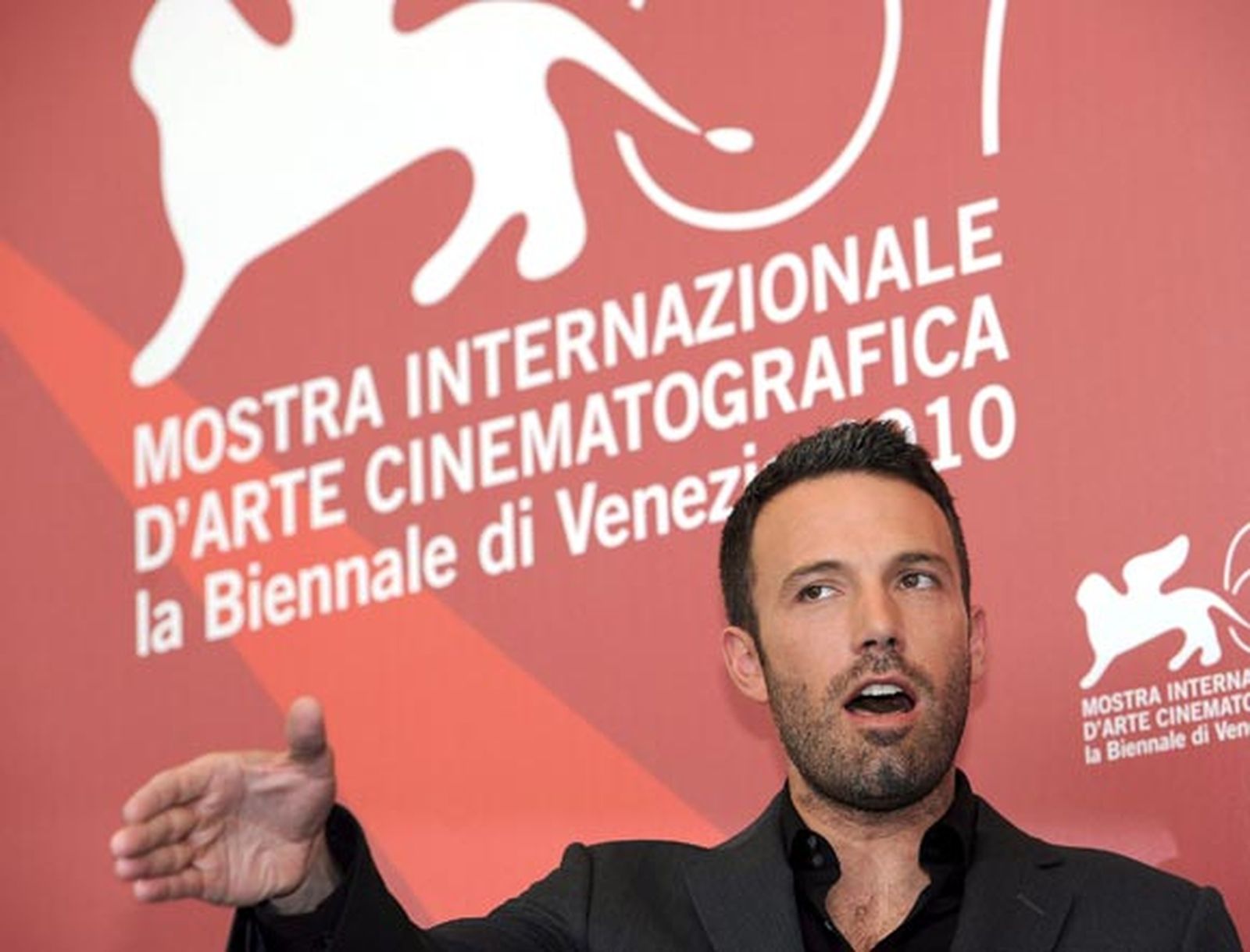 Ladrones fuera de concurso