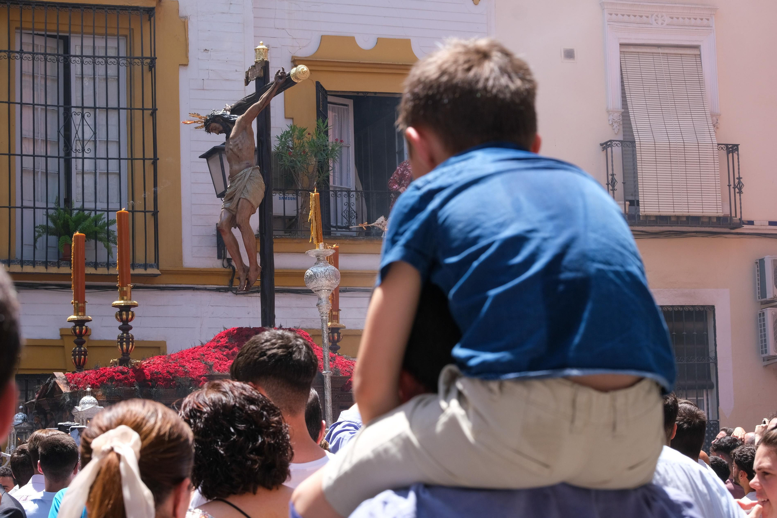 Salida procesional 450 años del Cristo de Burgos