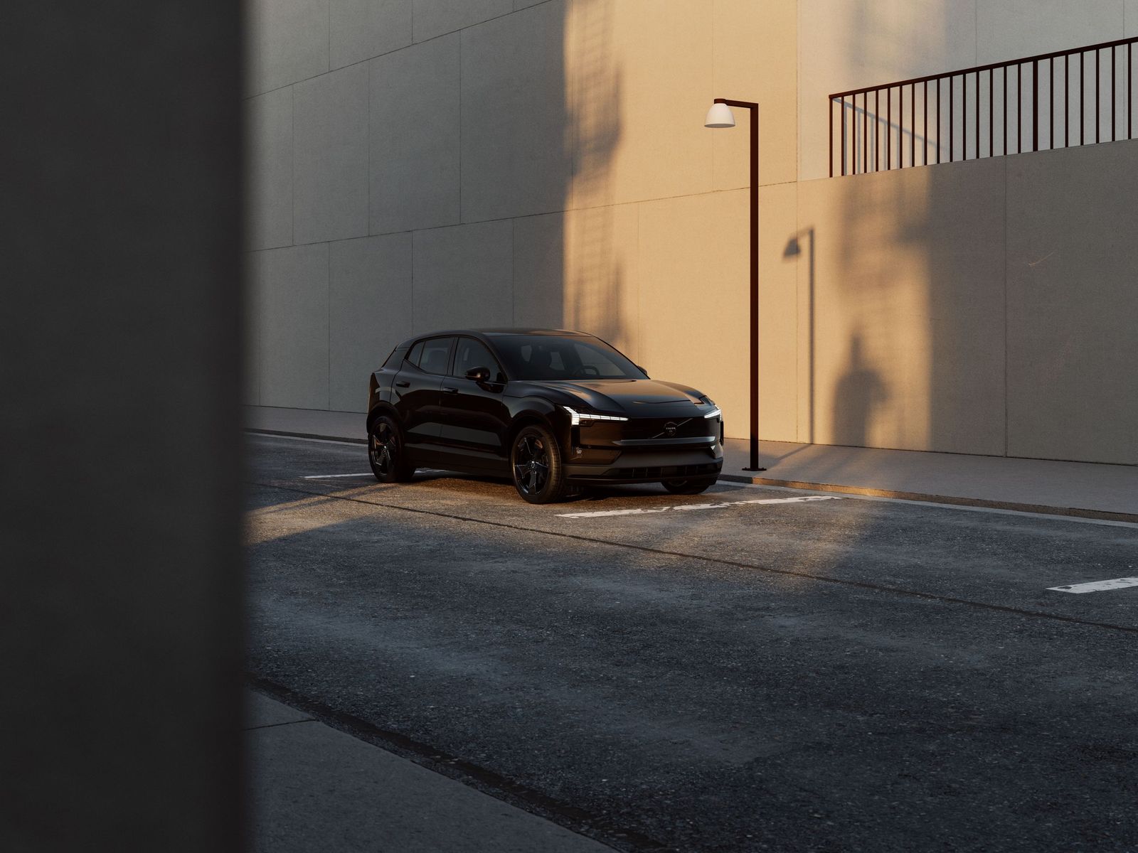 El EX30 Black Edition, de reciente lanzamiento, podrá combinarse ahora con el nuevo interior Black.