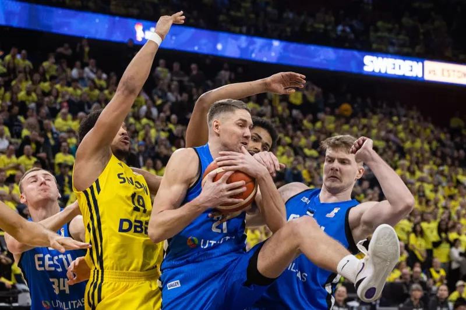 El Unicaja mira a sus cedidos: Melwin Pantzar, 16 puntos con Suecia