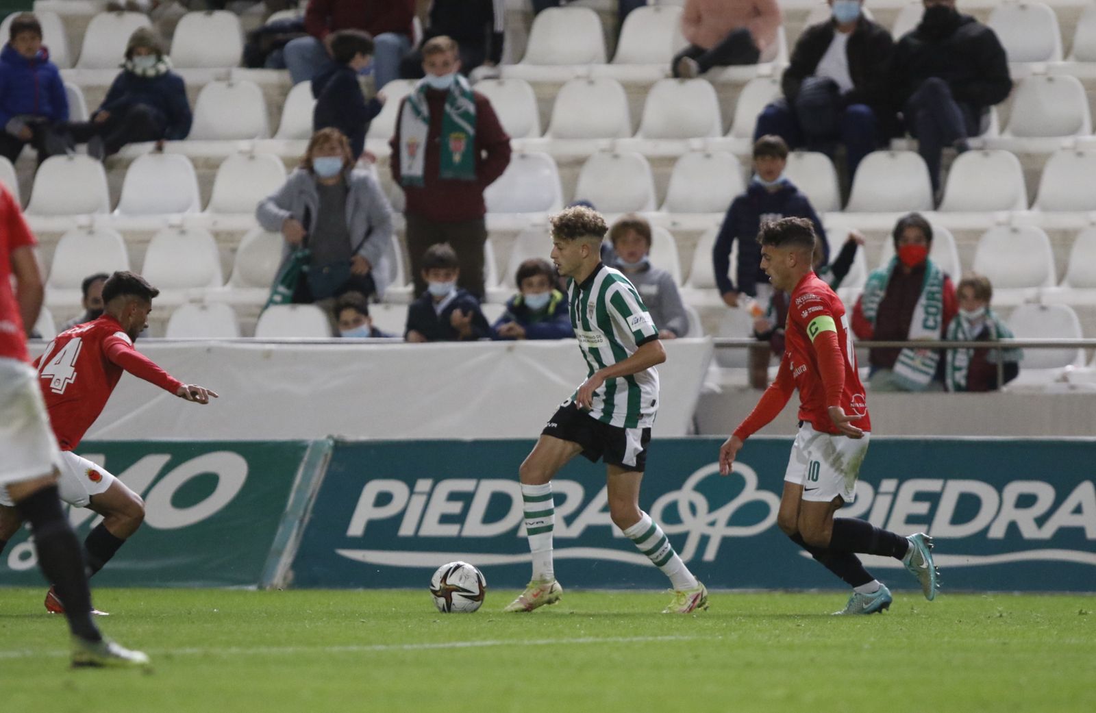 La victoria del Córdoba CF ante el Montijo, en imágenes