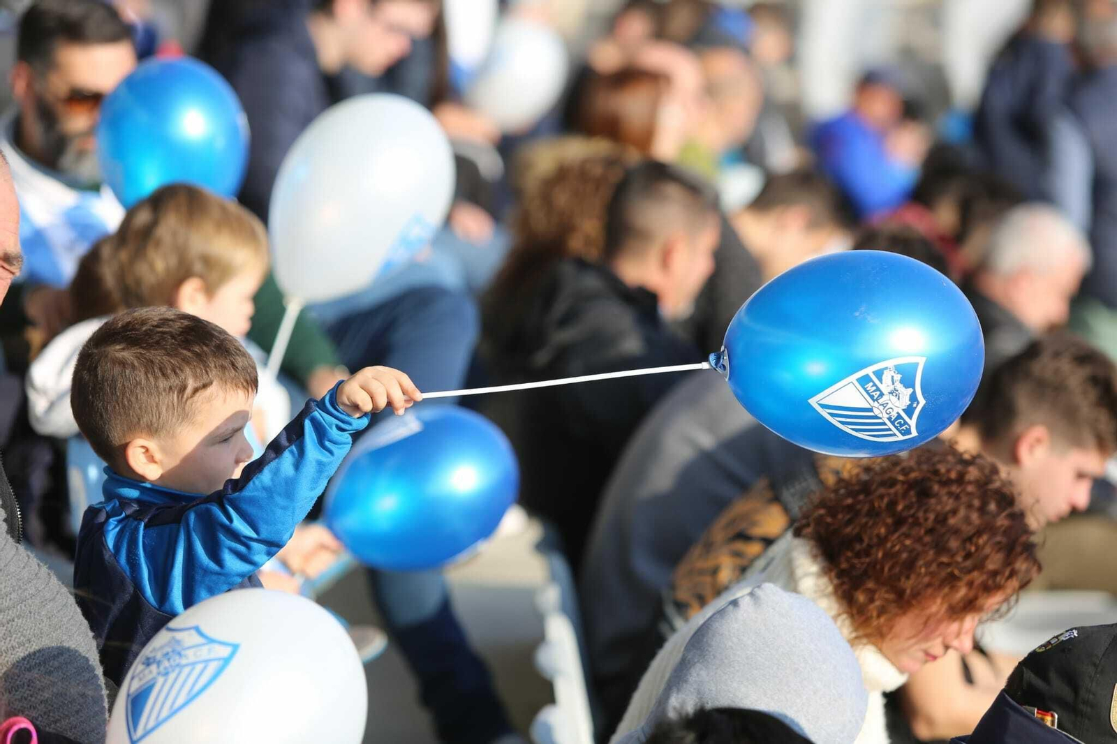 Las fotos del entrenamiento del Málaga a puerta abierta Las fotos del entrenamiento del Málaga a puerta abierta
