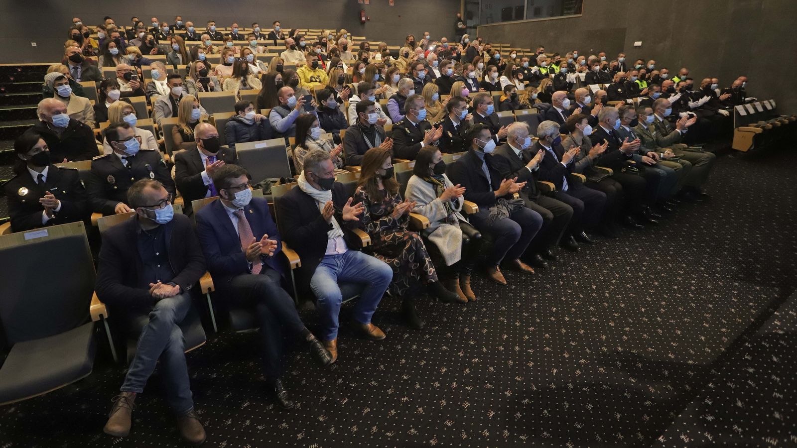 Fotos de la entrega de condecoraciones y reconocimientos de la Policía Local de La Línea