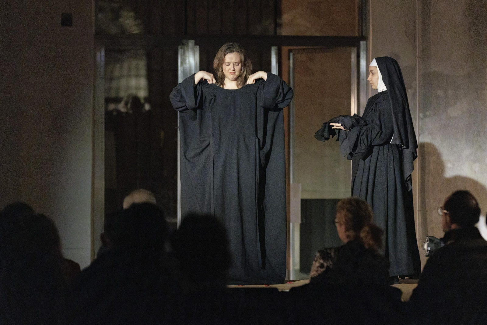 Las imágenes del estreno de la opera "Suor Angelica (Sor Angélica)" en la Real Fábrica de Artillería