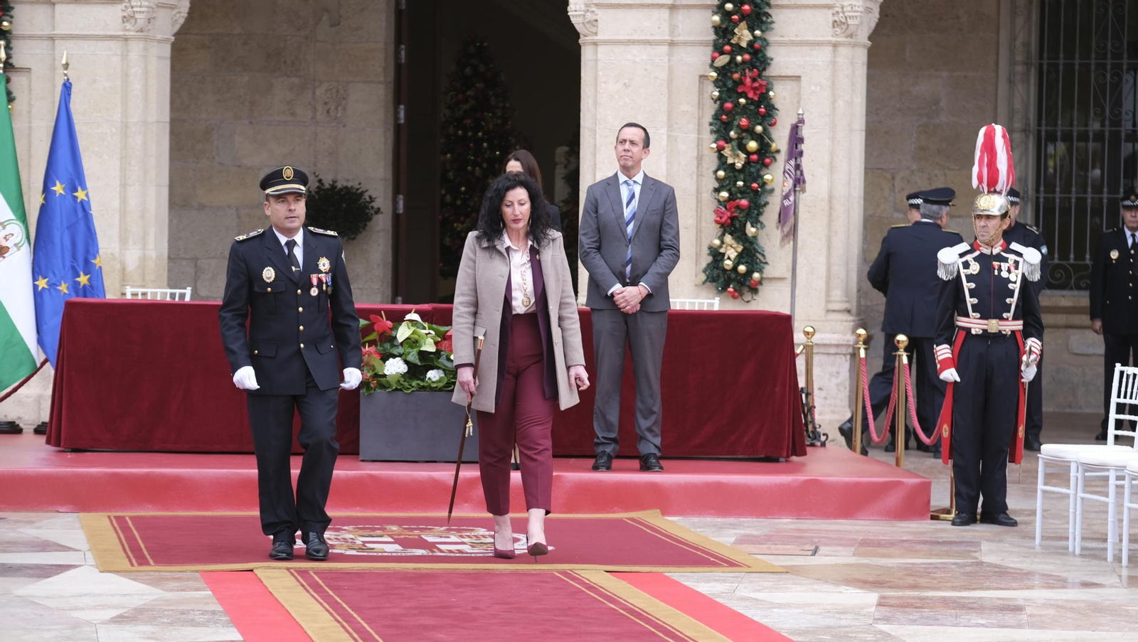 La Policía Local de Almería celebra su patrón San Esteban, en imágenes