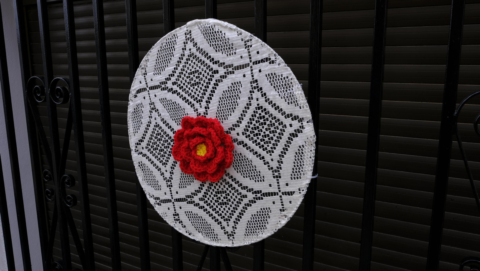 Imágenes de la procesión y paella solidaria en las Fiestas de Abla