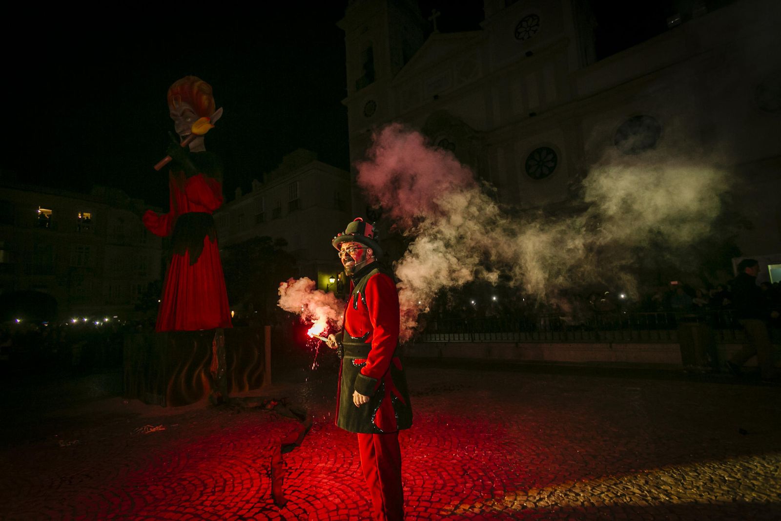 Las imágenes del pregón de Momo de Vera Luque