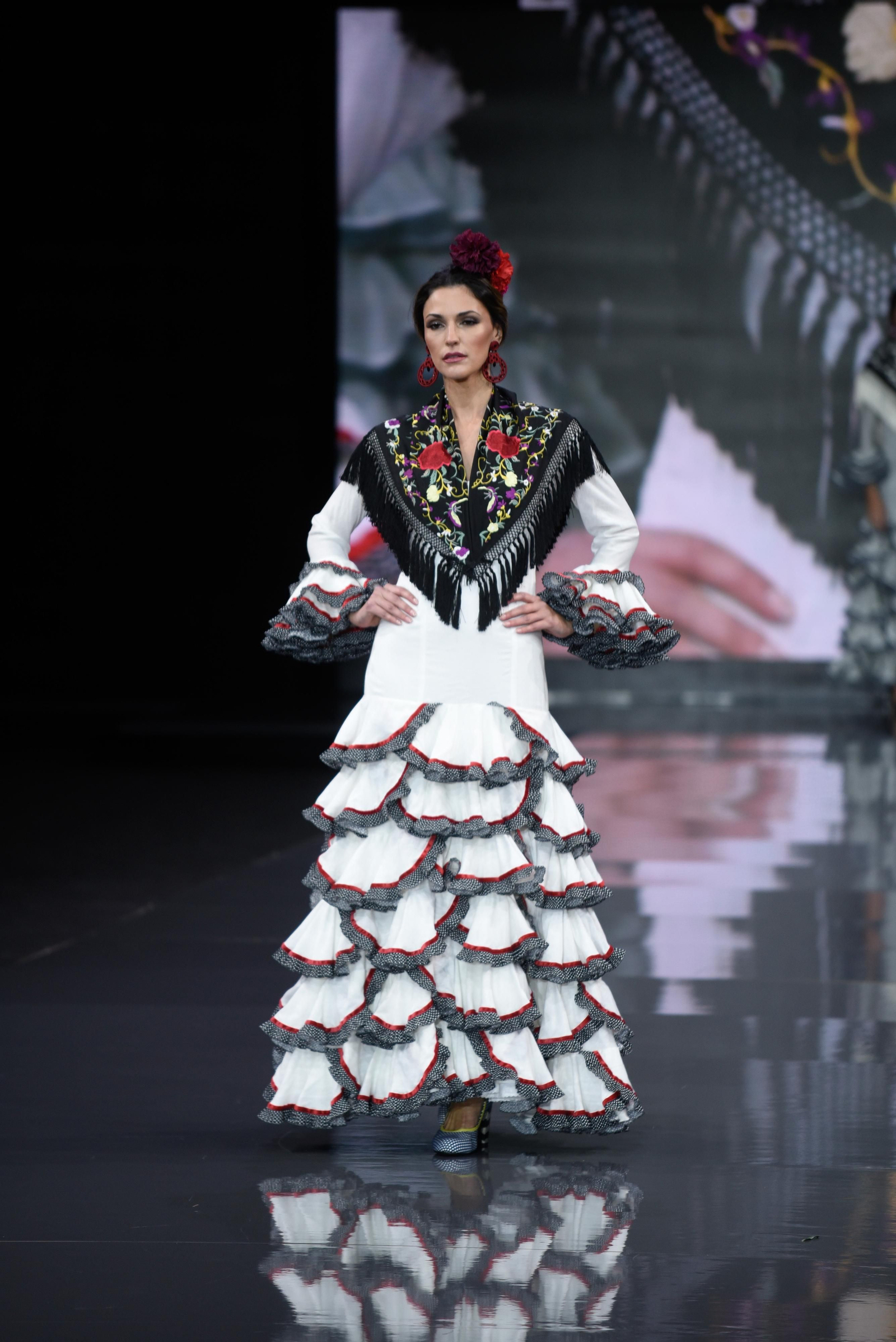 El desfile de Miabril en SIMOF 2023, todas las fotos