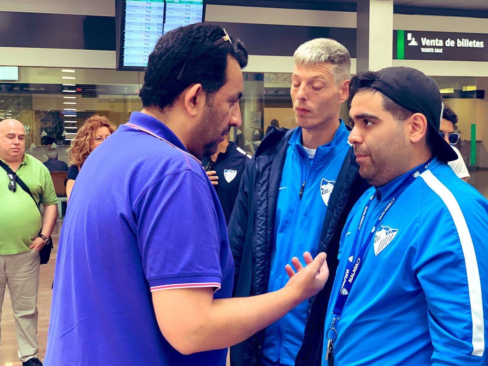 El jeque Al-Thani despide a los Genuine