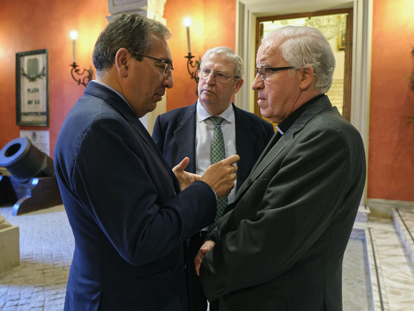 DIALOGO CUARESMA NAVARRO ANTOLIN Y JOSE ANGEL SAIZ MENESES