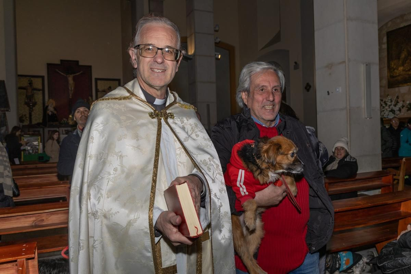 Encendido de la lumbre institucional con motivo de la festividad de San Antón