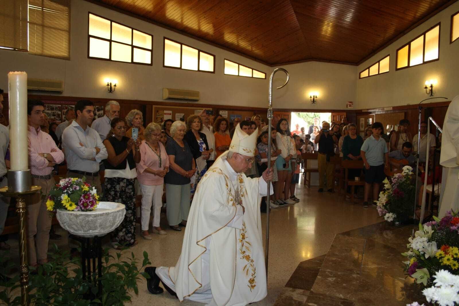 Rico Pavés visita San Pablo en la celebración del 50 aniversario de la parroquia de Jerez