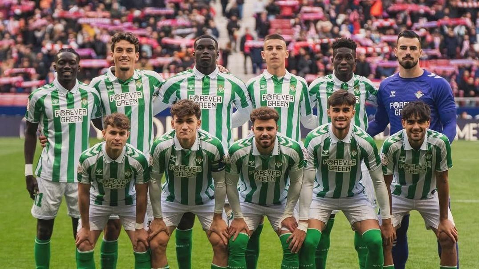 Los jugadores del Betis Deportivo en su visita al Cívitas Metropolitano
