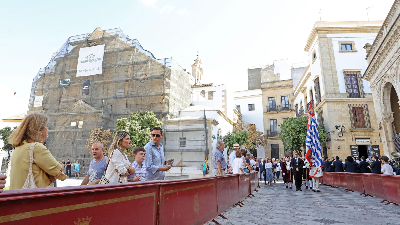 Traslado del Pendón en el día del patrón San Dionisio en Jerez