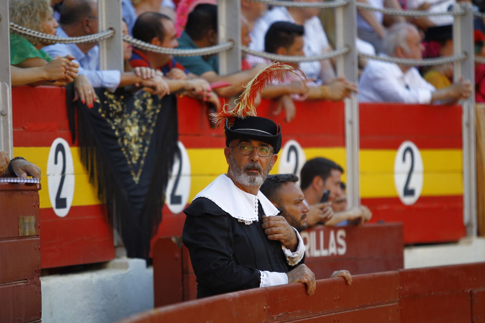 Imágenes del ambiente de la corrida de toros de la Feria de Almería