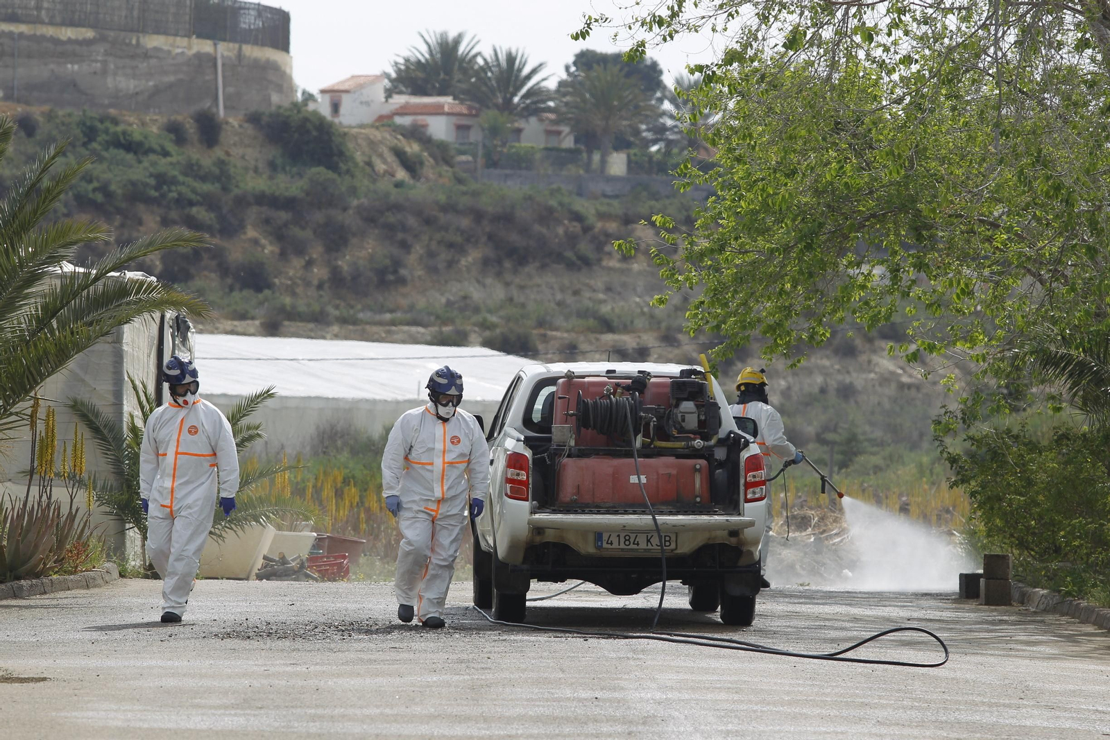 Fotogalería actuación INFOCA y UME por el coronavirus en Almería. Covid-19