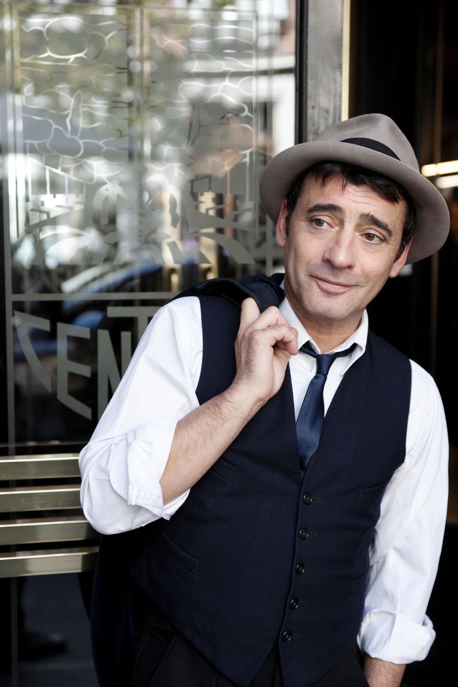 Zenet"Con nuestra música buscamos evocar un viaje al público"