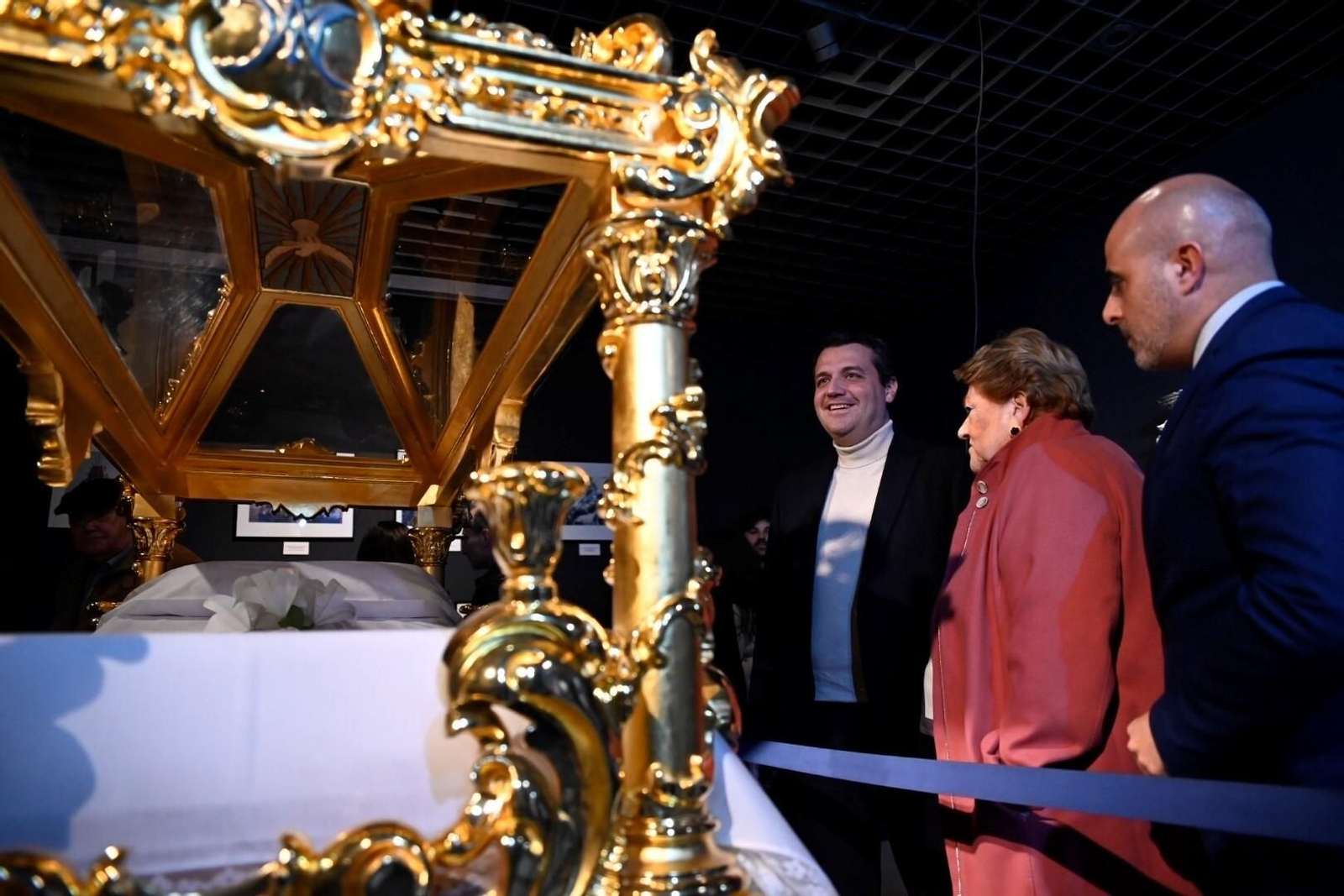 La exposición de las cofradías de Córdoba en la Fundación Cajasol, en imágenes